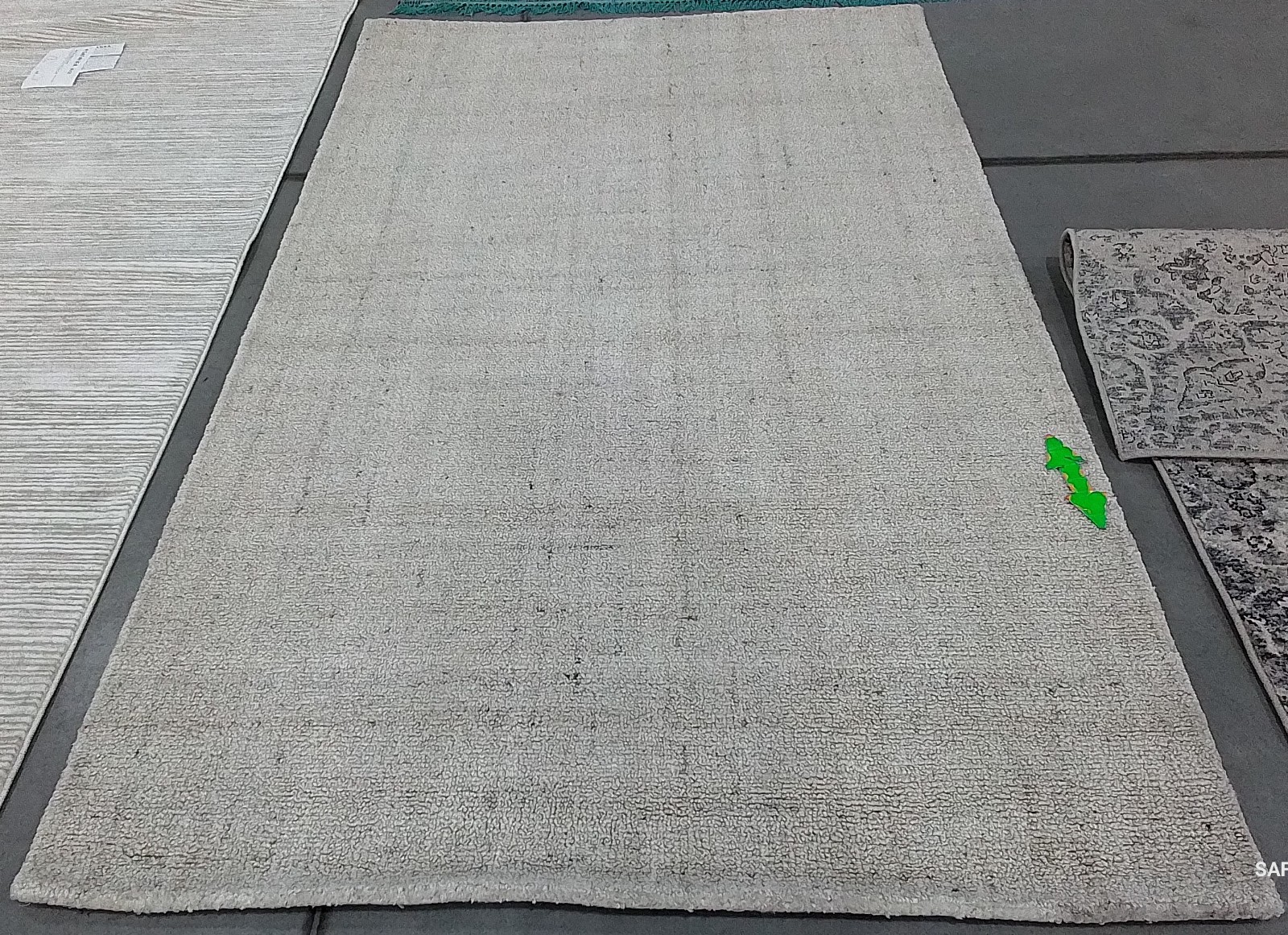 IVORY / BEIGE 5′-0″ x 8′-0″ Stained Rug, Reduced Price 1172777011 ABT141D-5
