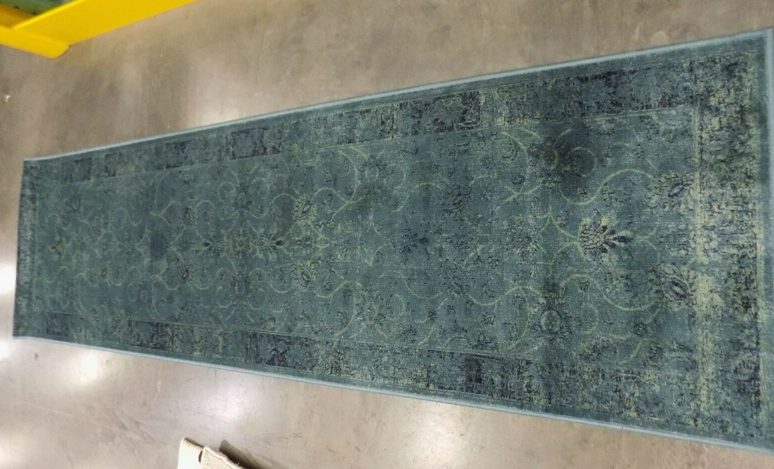 MULTI 2′ X 7′ Pressed Piles Rug, Reduced Price 1172573974 VTGB117-2220-27