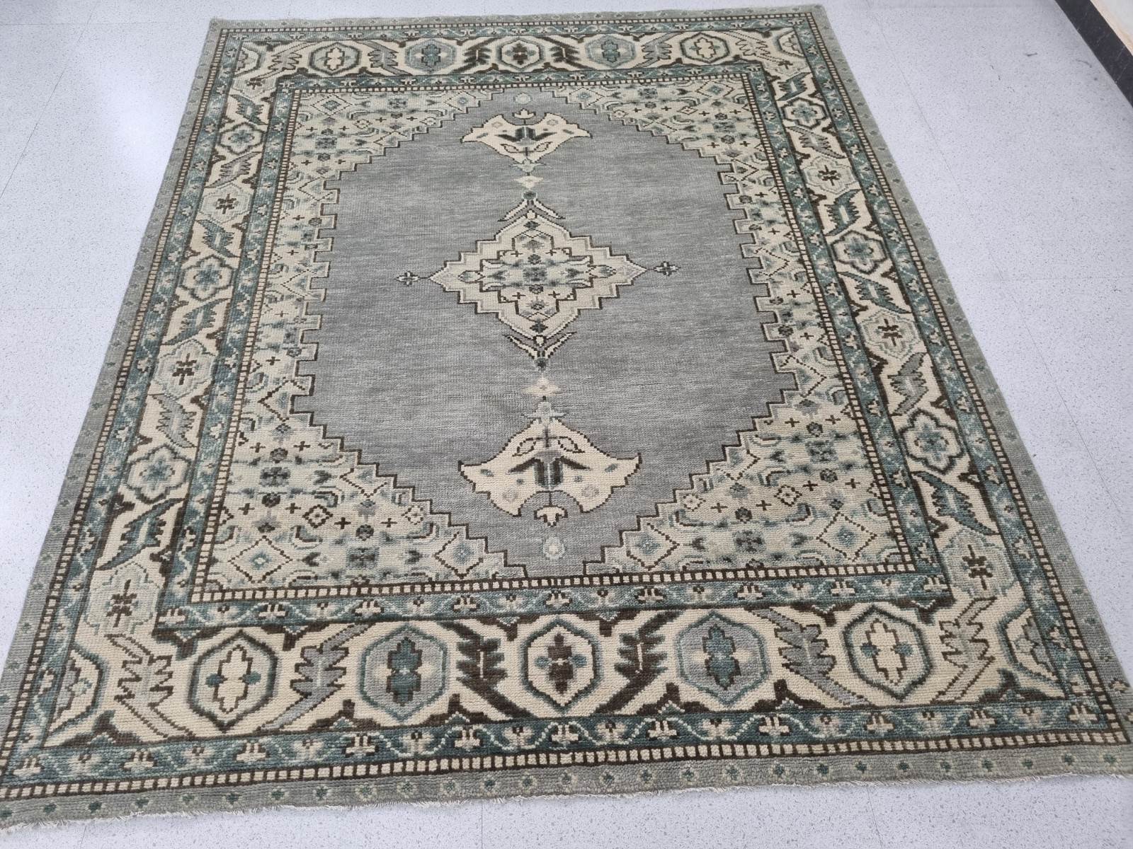 Hand Knotted Oushak Rug Gray Diamond Medallion Turkish Wool Area Rug Blue Ivory