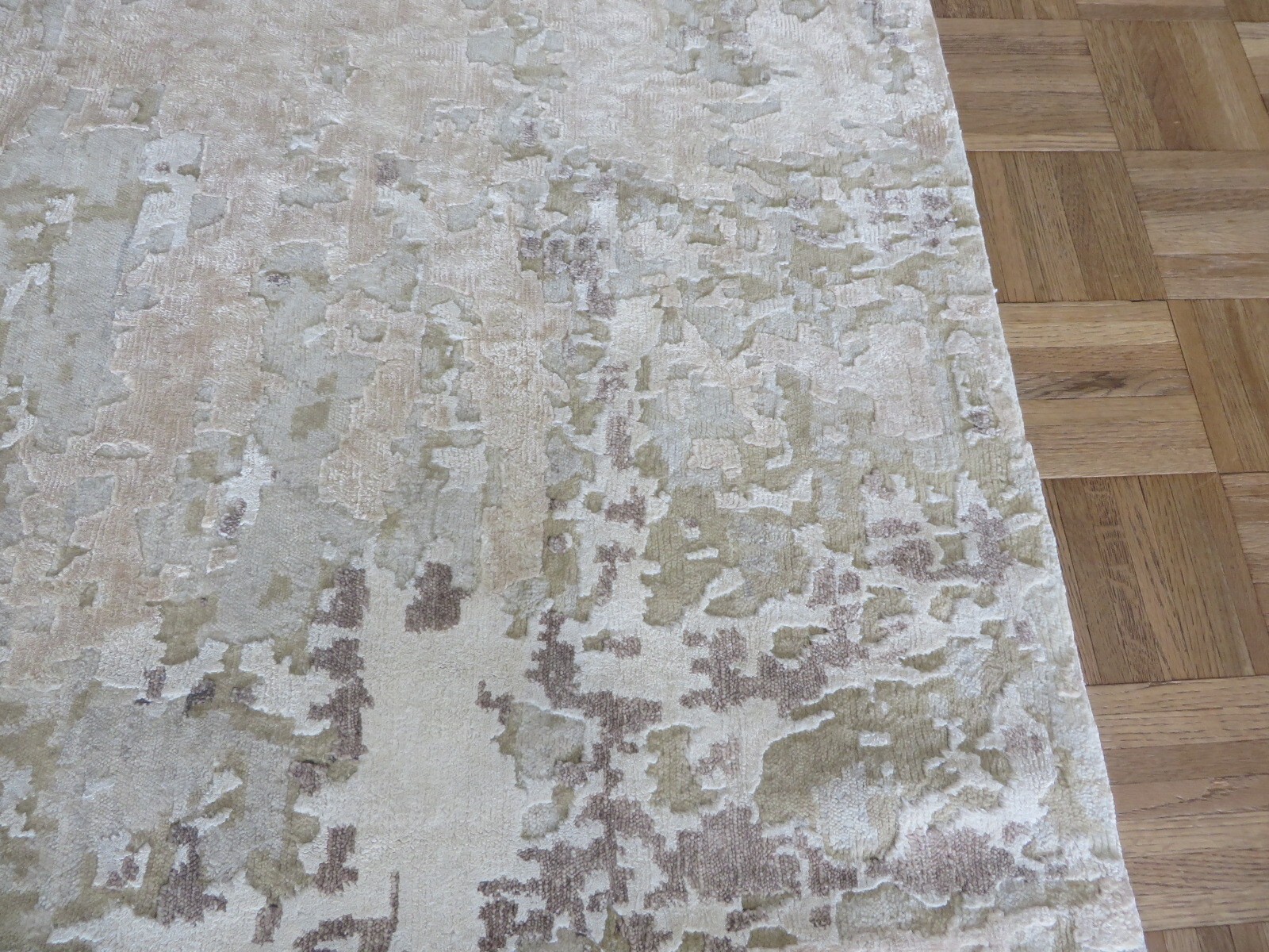 3 x 5 Hand Knotted Beige Modern Tibetan Oriental Rug With Silk G15492