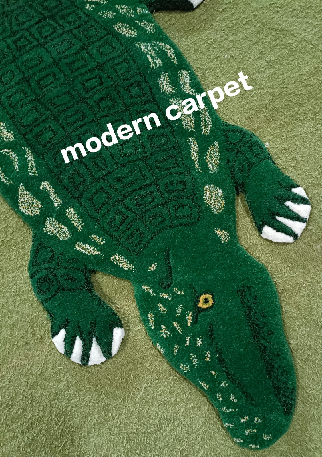 Crocodile Shape Tufted Rug Dark Gray Black Animal Print Nursery Kids Room Rug