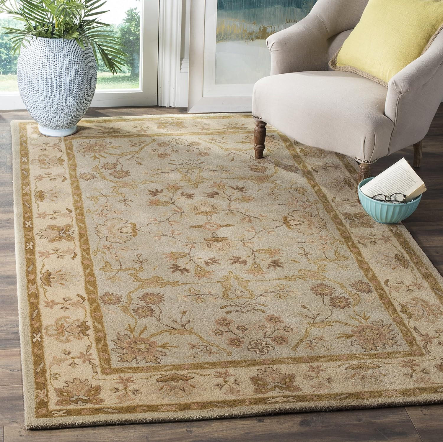 Antiquity Collection 4′ X 6′ Light Grey/Beige AT62A Handmade Traditional Orienta