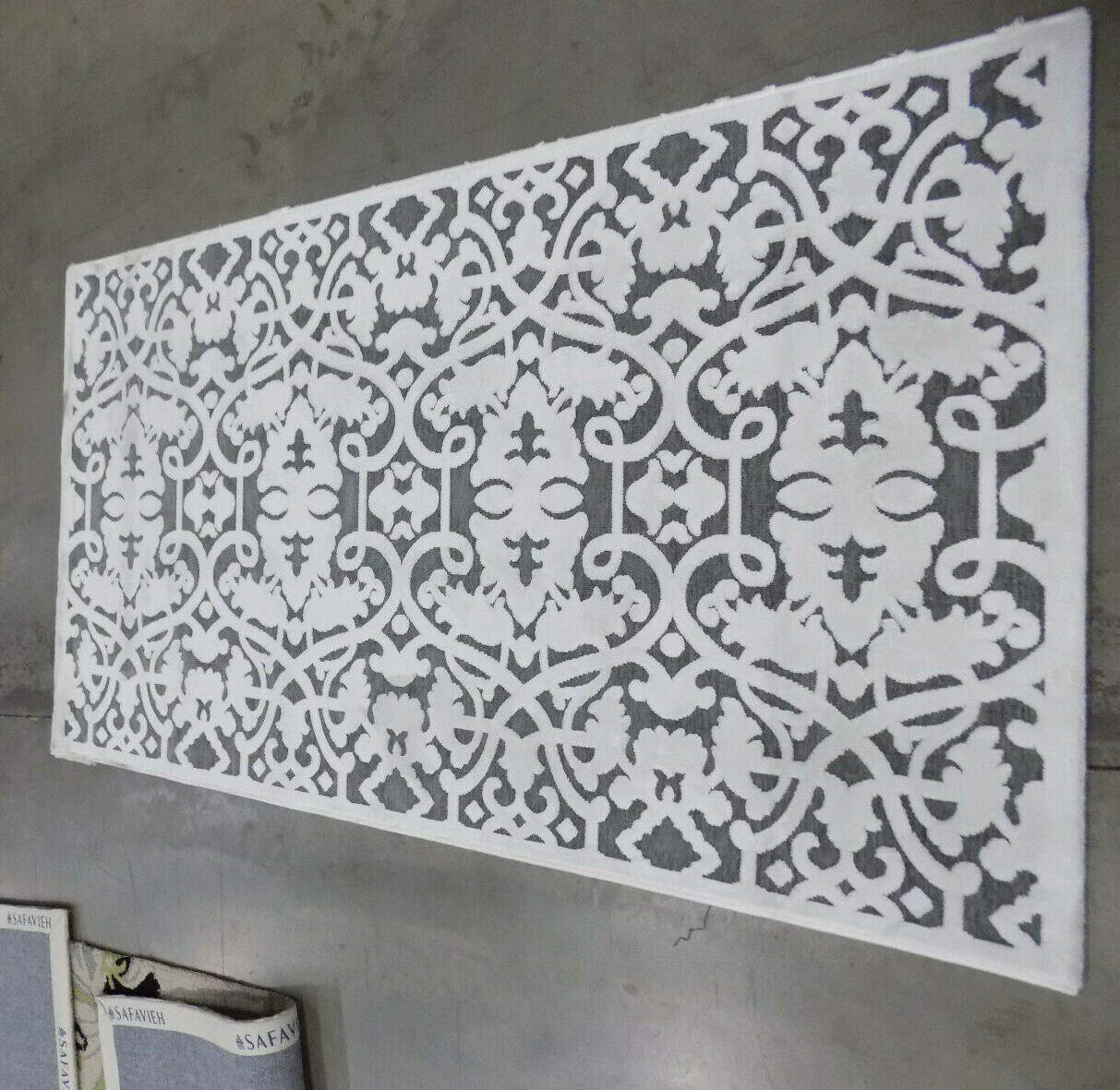 IVORY 3′-1″ X 4′-7″ Damaged Binding Rug, Reduced Price 1172562342 PARB636C-3