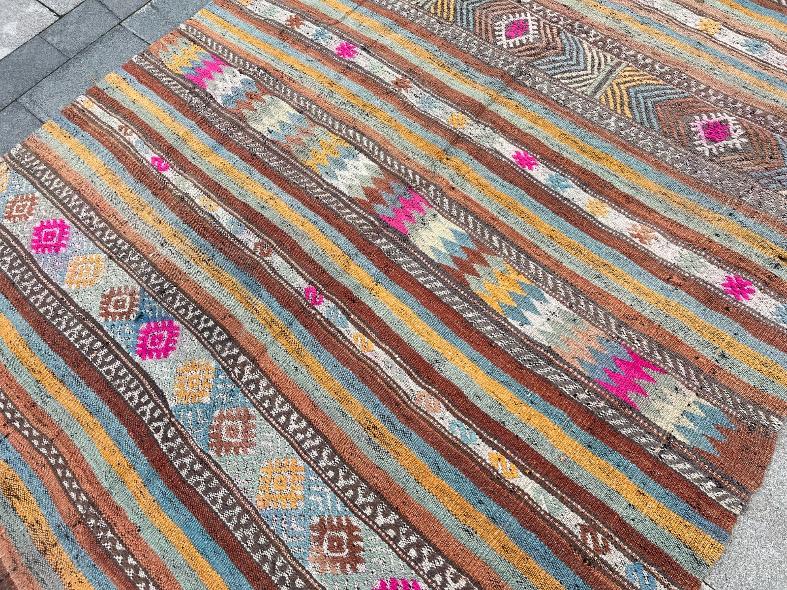 Vintage Turkish Kilim Rug 4.9×9.8 Handmade Wool Area Carpet Pink Boho Home Decor