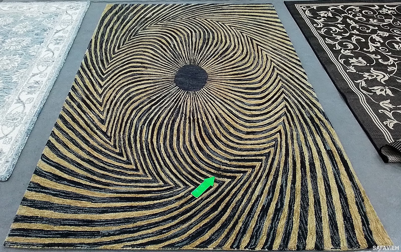 BLACK / GOLD 6′-0″ x 9′-0″ Back Stain Rug, Reduced Price 1172804877 MET358Z-6