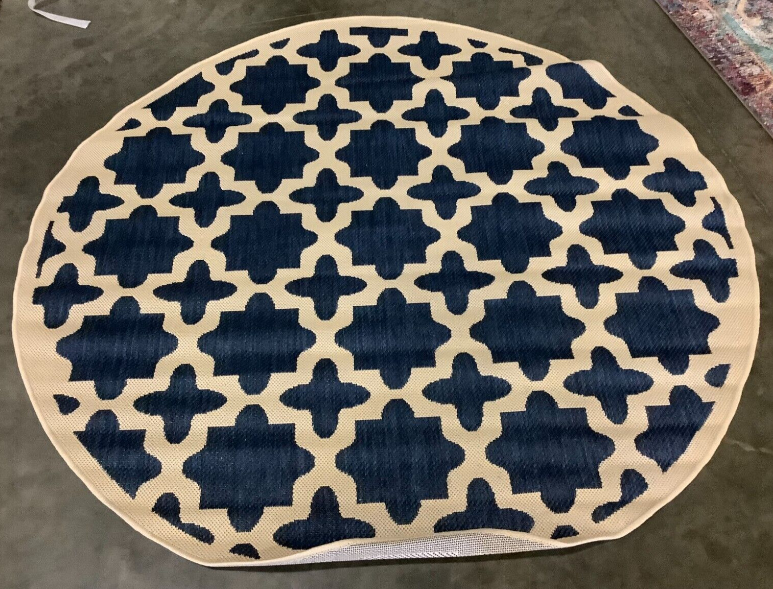 NAVY 5′-3″ X 5′-3″ Round Flaw in Rug, Reduced Price 1172663877 CY6913-268-5R