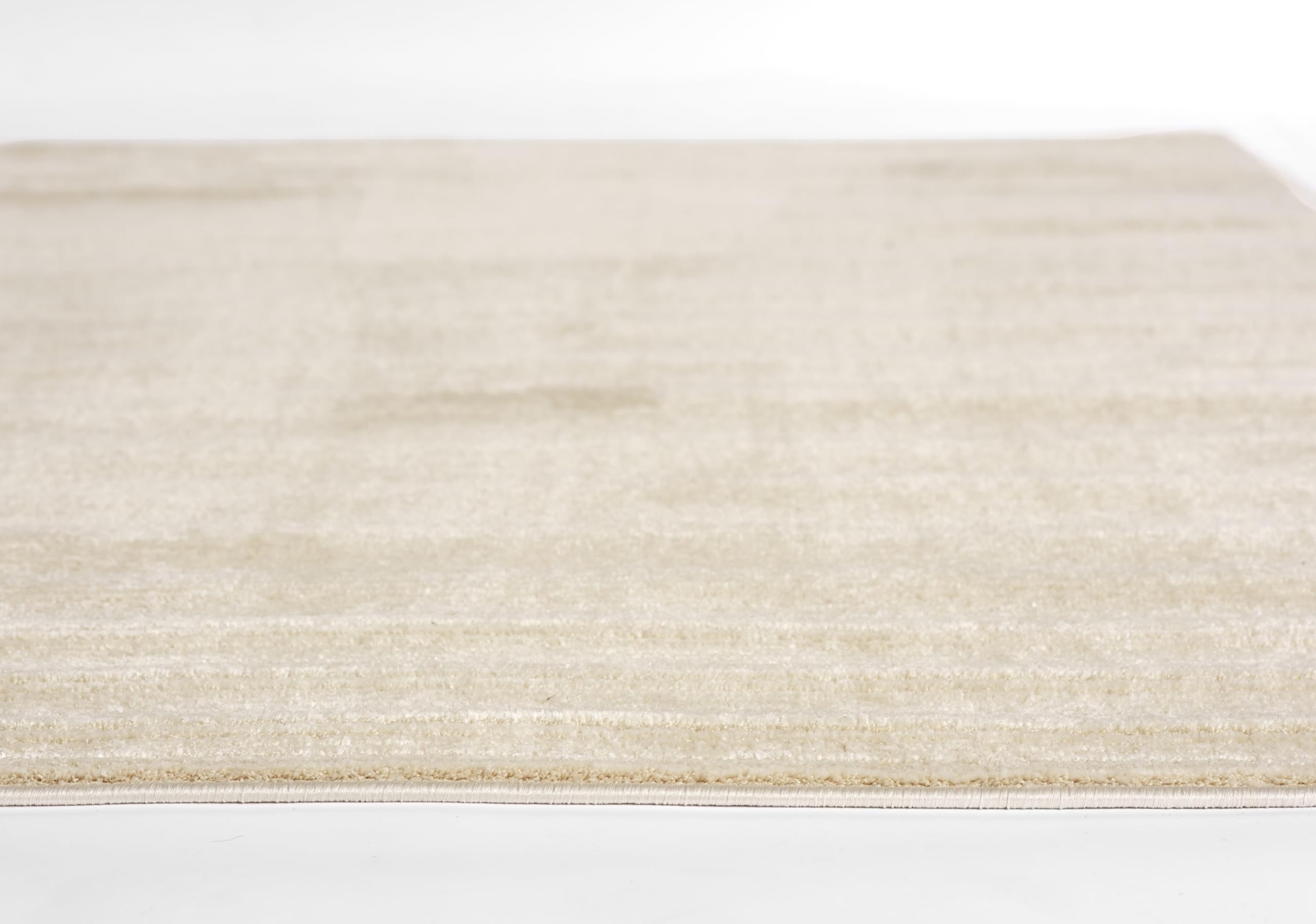 Momeni Rugs Wren 3 Area Rug, 7’10” X 10′ Ivory Carpet for Living Room,