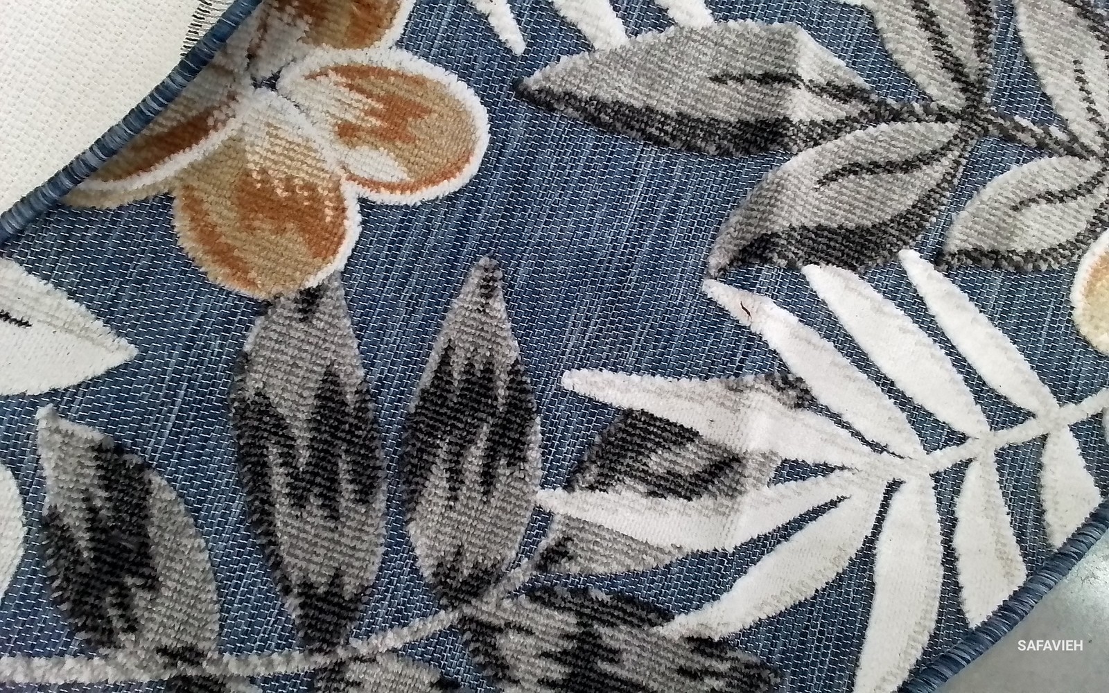 BLUE / GREY 6′-5″ x 6′-5″ Flaw in Rug, Reduced Price 1172803979 CBN405M-7R