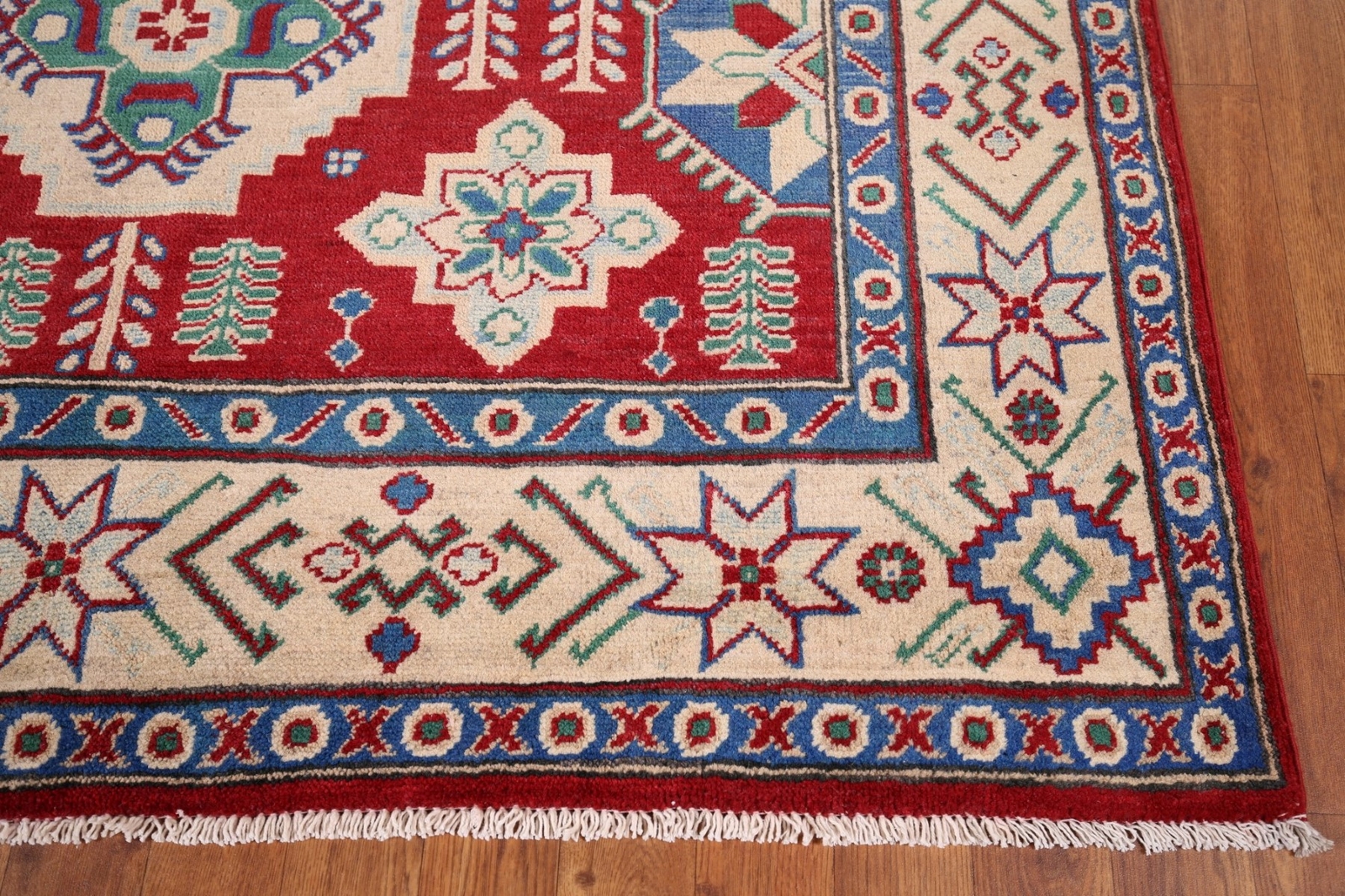 Geometric Tribal Style Kazak Hand-Knotted Bedroom Sized Rug 5×7 ft