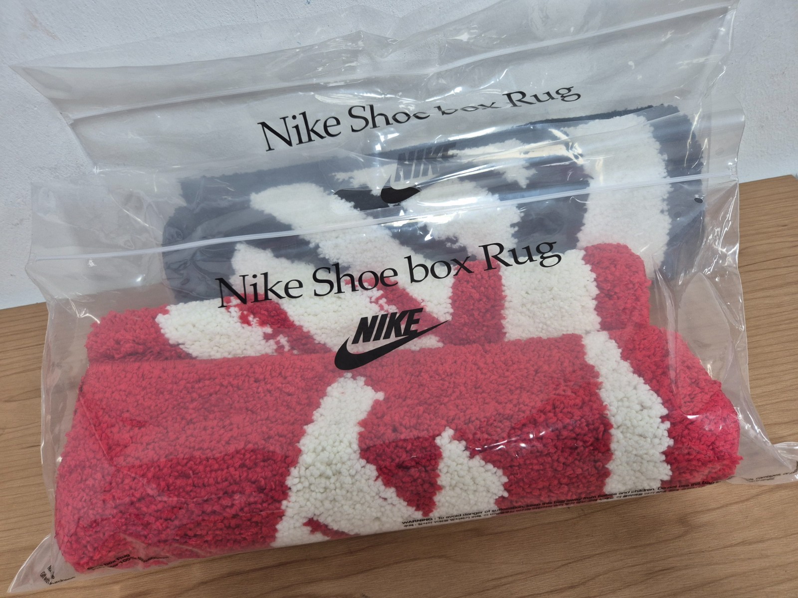 Nike Member Days Exclusive Rug Floor Mat 60x40cm Red Black New Korea