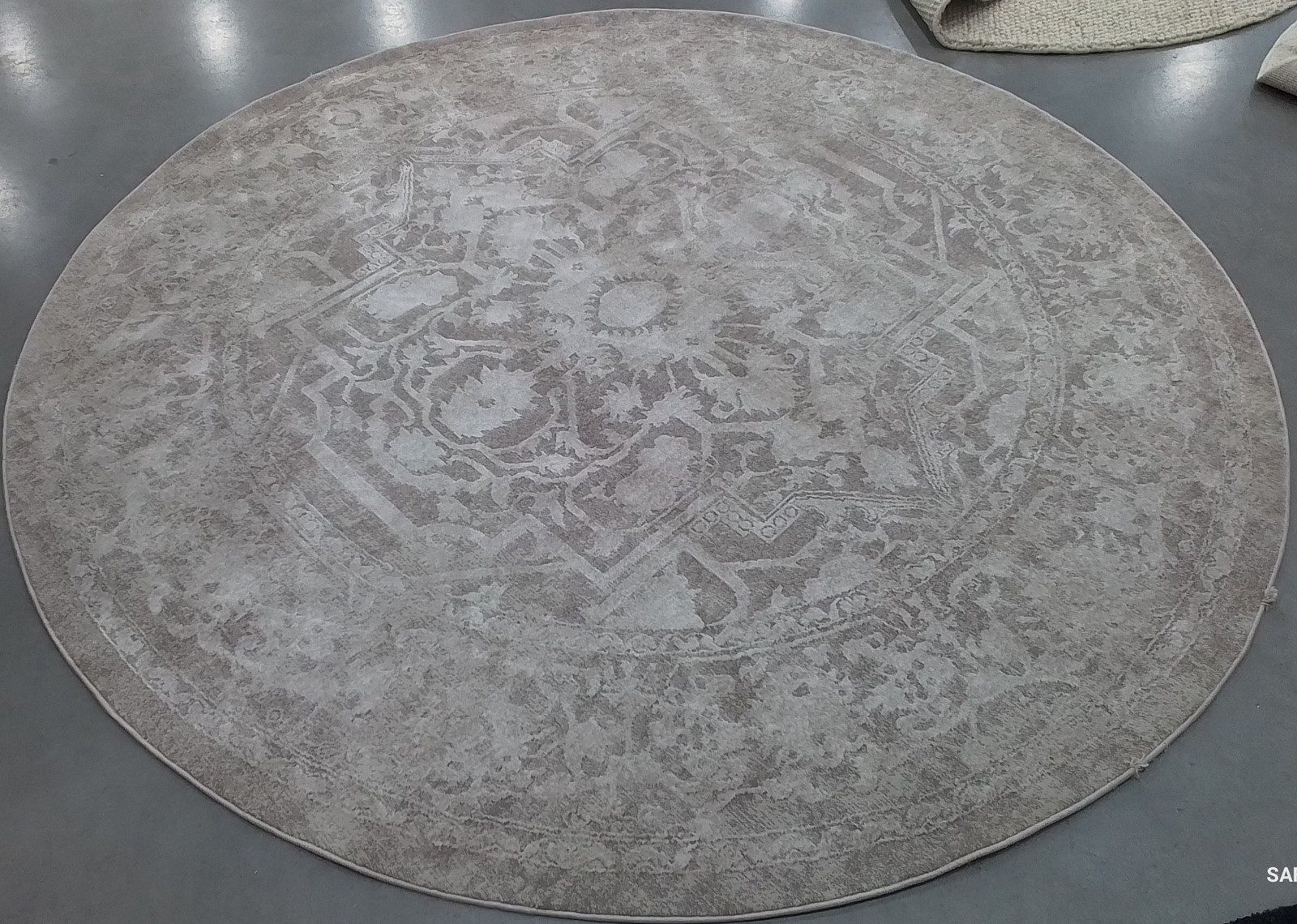 BEIGE / CREAM 6′-7″ x 6′-7″ Damaged Rug, Reduced Price 1172805441 RFT665A-7R