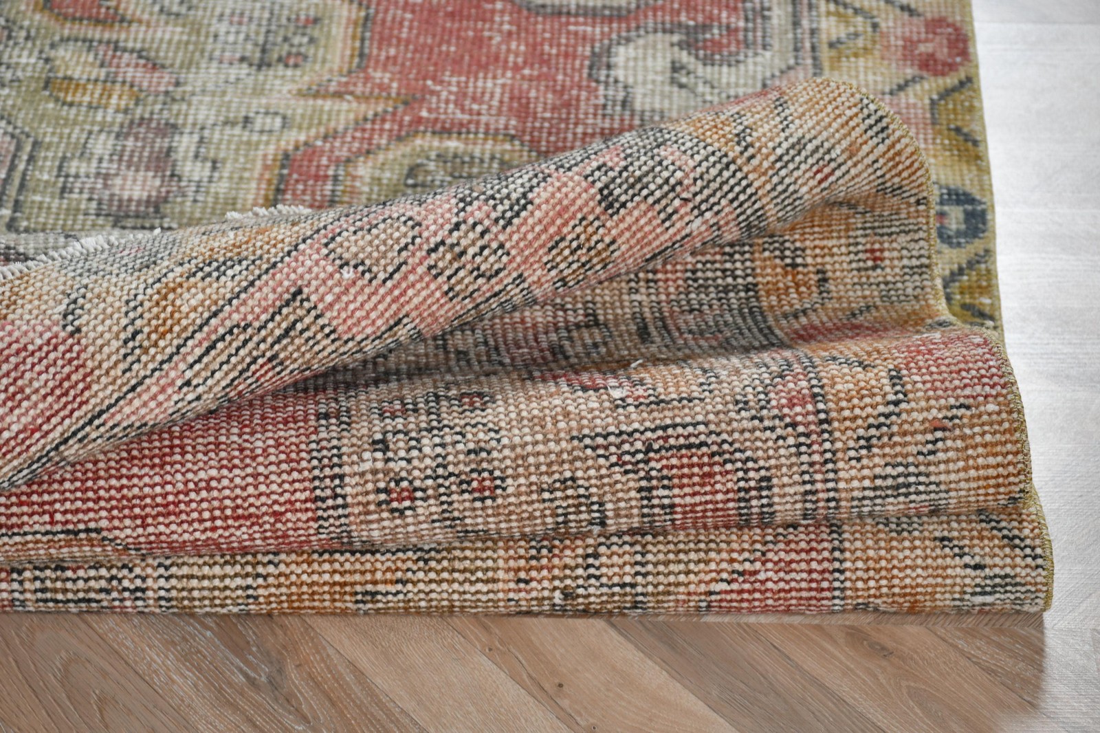 Turkish Vintage Area Rug 4,2×7,3 ft, Red Yellow Ombré Wool Rug