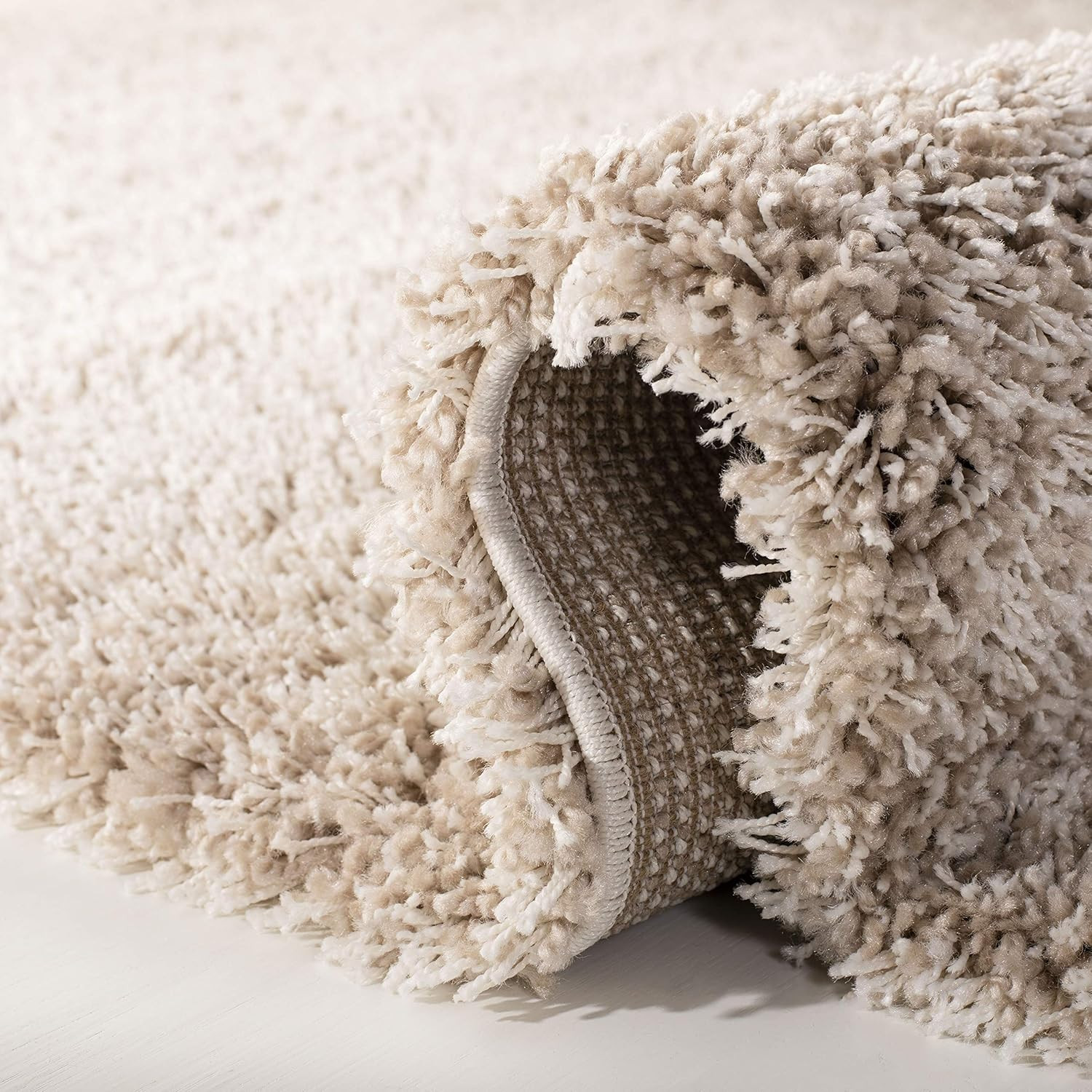 California Shag Collection Area Rug – 5’3″ X 7’6″, Beige, Non-Shedding & Easy Ca
