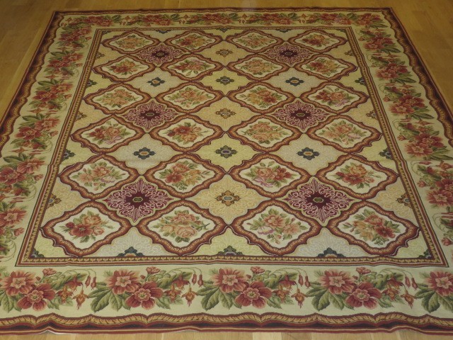 Fine Hand Woven English 19th Century design Needlepoint Rug 8×10