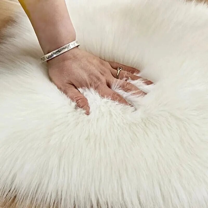 30x40cm Heart Shaped Fluffy Rug Shaggy Faux Wool Carpet Sofa Cushion Bedroom