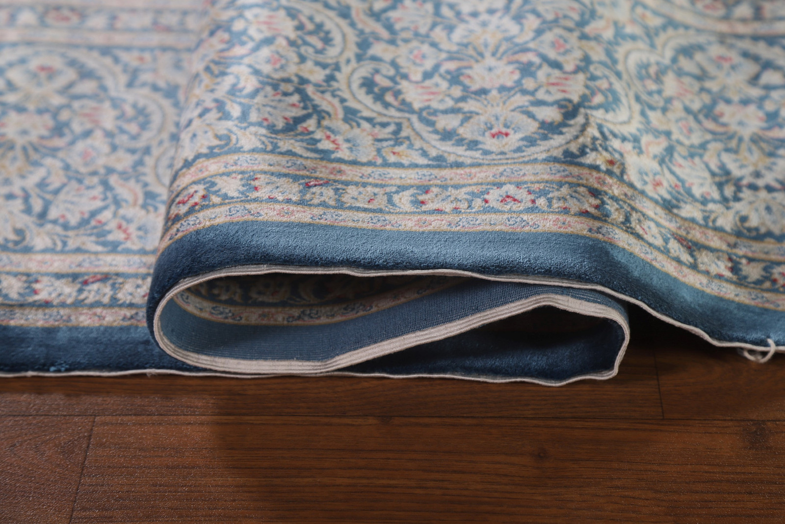 Blue/ Ivory Silk Floral Traditional Oriental Rug 6×9 ft for Living Room Dining