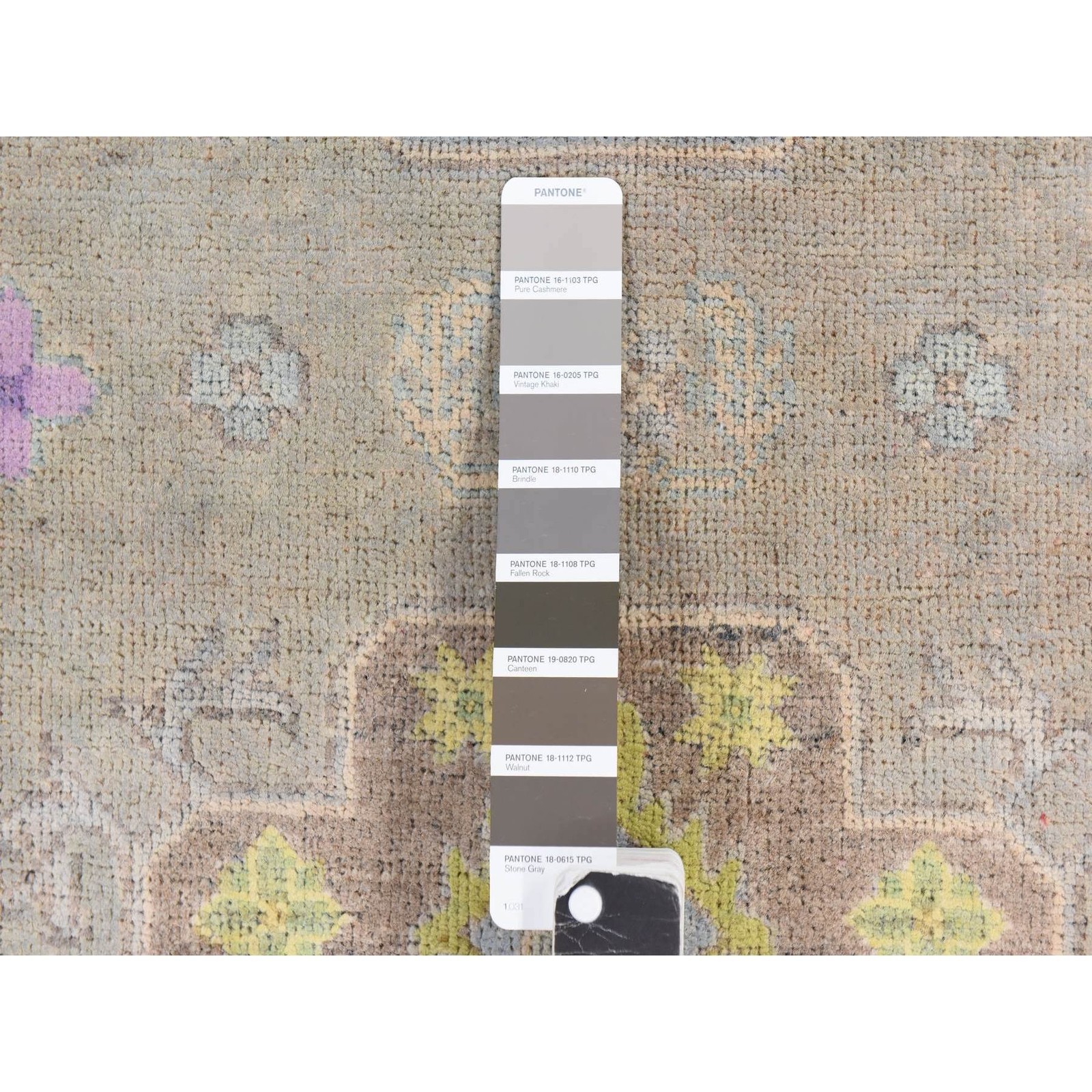 5’x6’6″ Khaki Brown Fusion Kazak with Geometric Design All Wool Hand Knotted Rug
