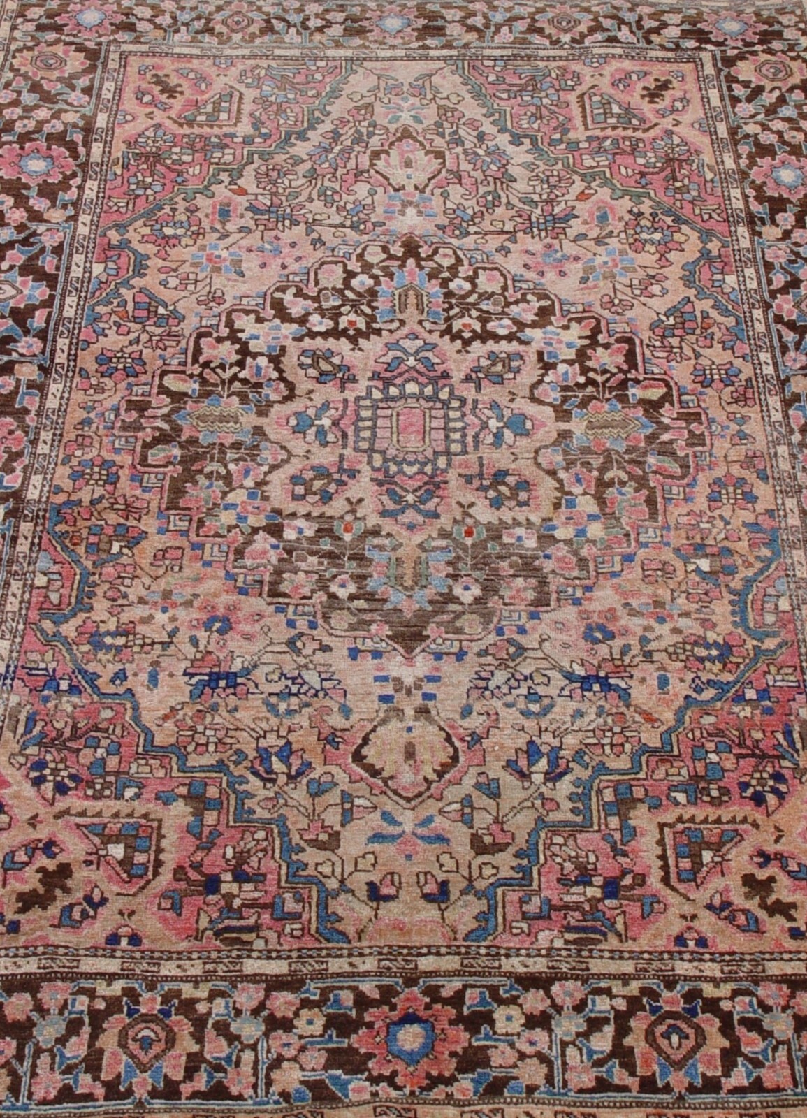 Magnificent Antique Saroukk Hand-Knotted Wool Oriental Rug Unique Colors 3’3″x5′