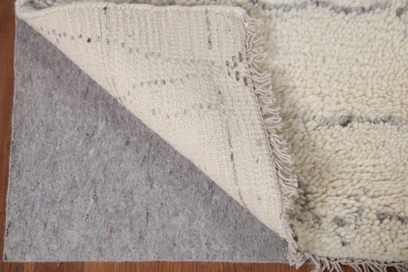 Handwoven Luxury Hand-Knotted Moroccan Indian Area Rugs for Any Space 5×8 ft