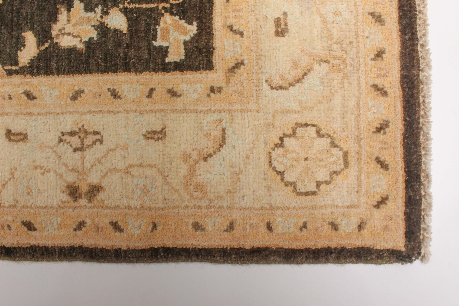 Traditional Hand-knotted Carpet 3’5″ x 4’10” Wool Oriental Area Rug