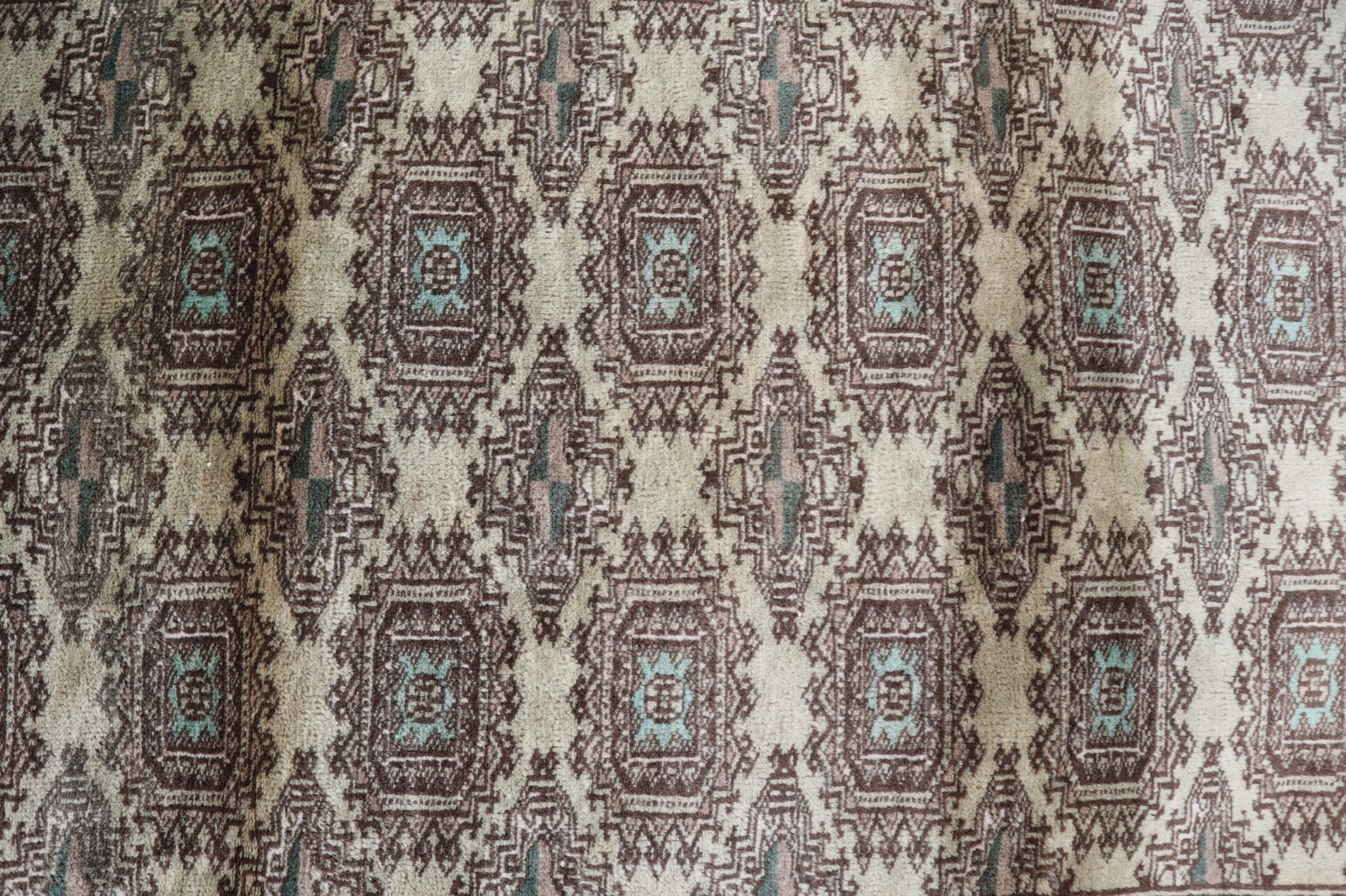 Beige Gray 4×6 ft Turkmen Vintage Tribal Rug, Afghan Handmade Rug, Kitchen Rug