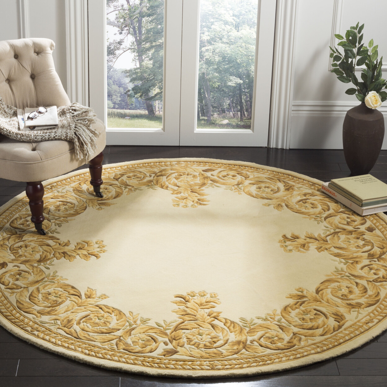 SAFAVIEH Naples NA707A Handmade Assorted / Ivory Rug