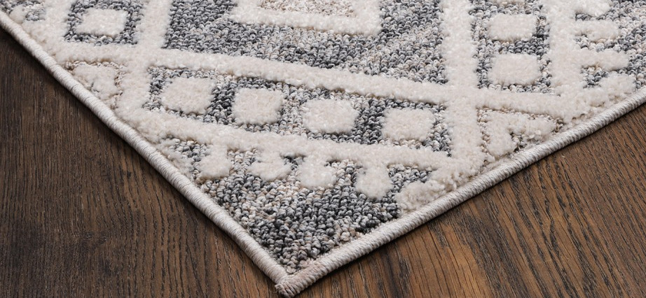Rugs 5′ x 8′