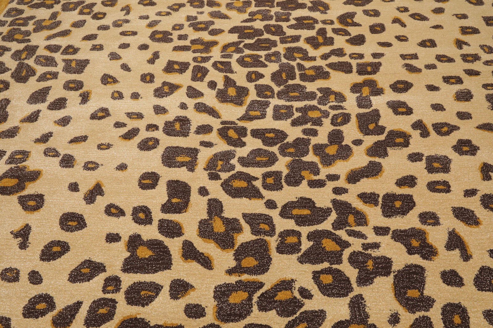 LoomBloom Multi Sizes Beige Hand Tufted Leopard Print Wool & Bamboo Silk Rug