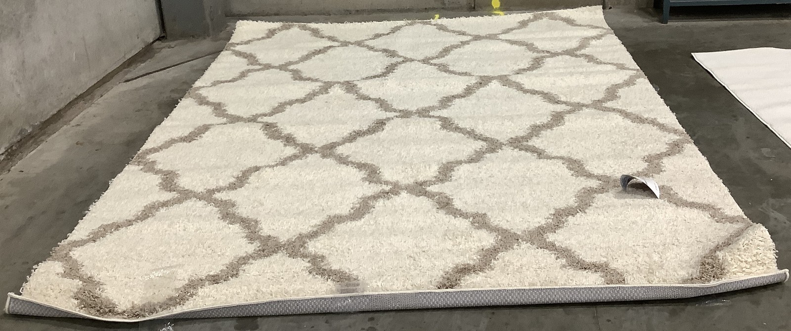 IVORY BEIGE 8′-0″ x 10′-0″ Binding Stain Rug, Reduced Price 1172682968 SGD257B-8