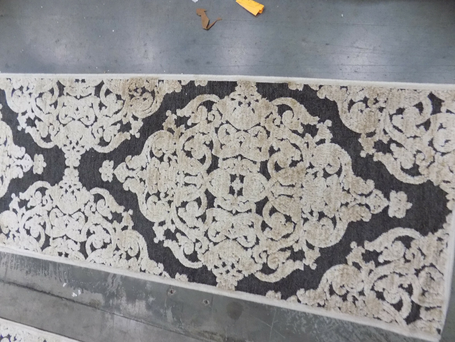 STONE / ANTHRACITE 2′ X 7′ Stained Rug, Reduced Price 1172558481 PARB348-3430-27