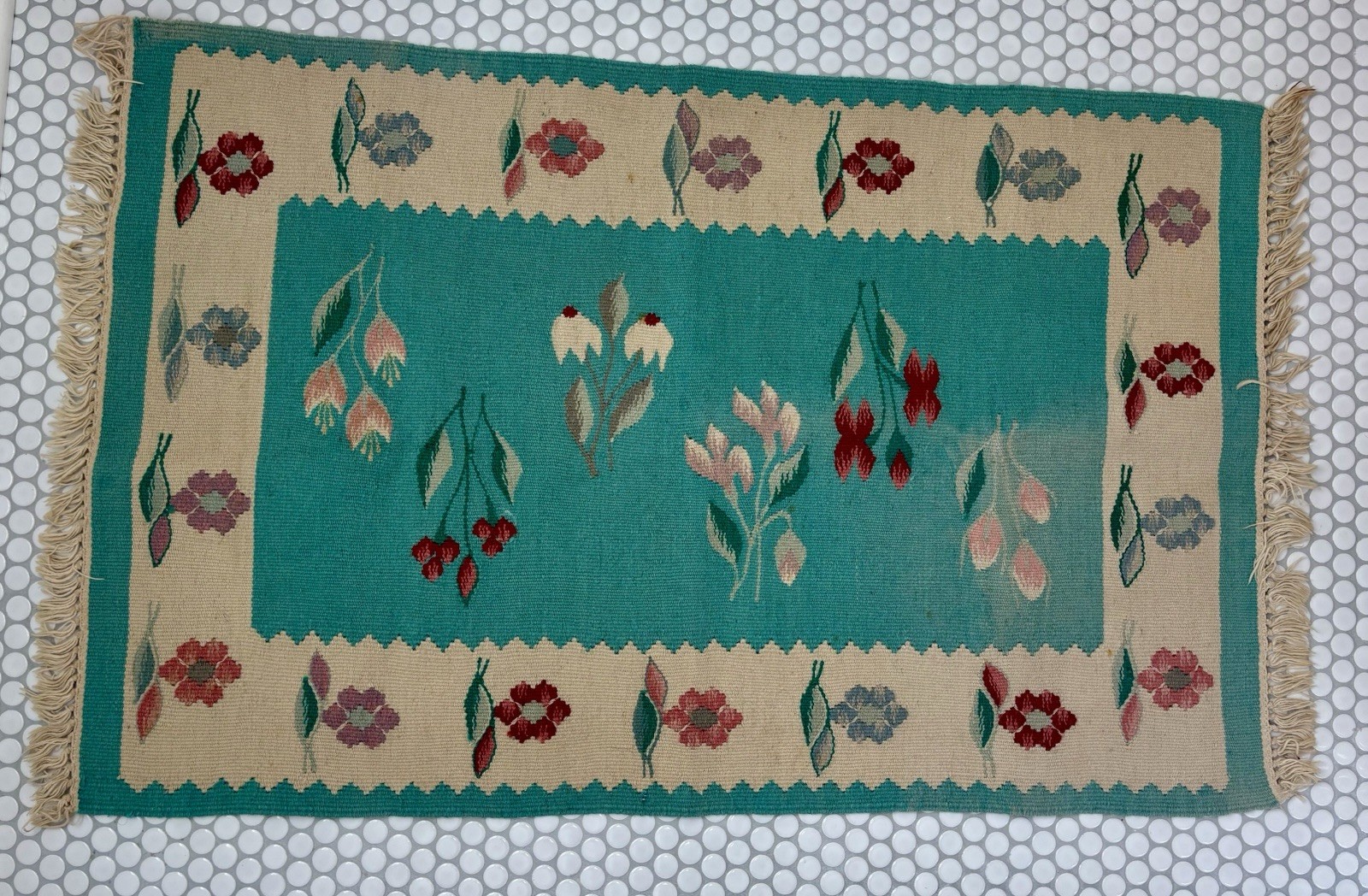 Elegant Hand Made Floral Kilim Rug, Wool Floral Rug, Size 36×24 Inches