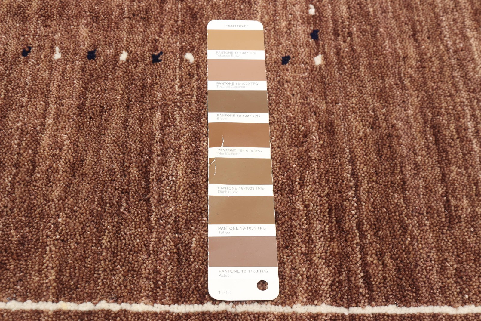 Traditional Hand loomed Area Rug 4’10” x 7’11” Brown Oriental Carpet