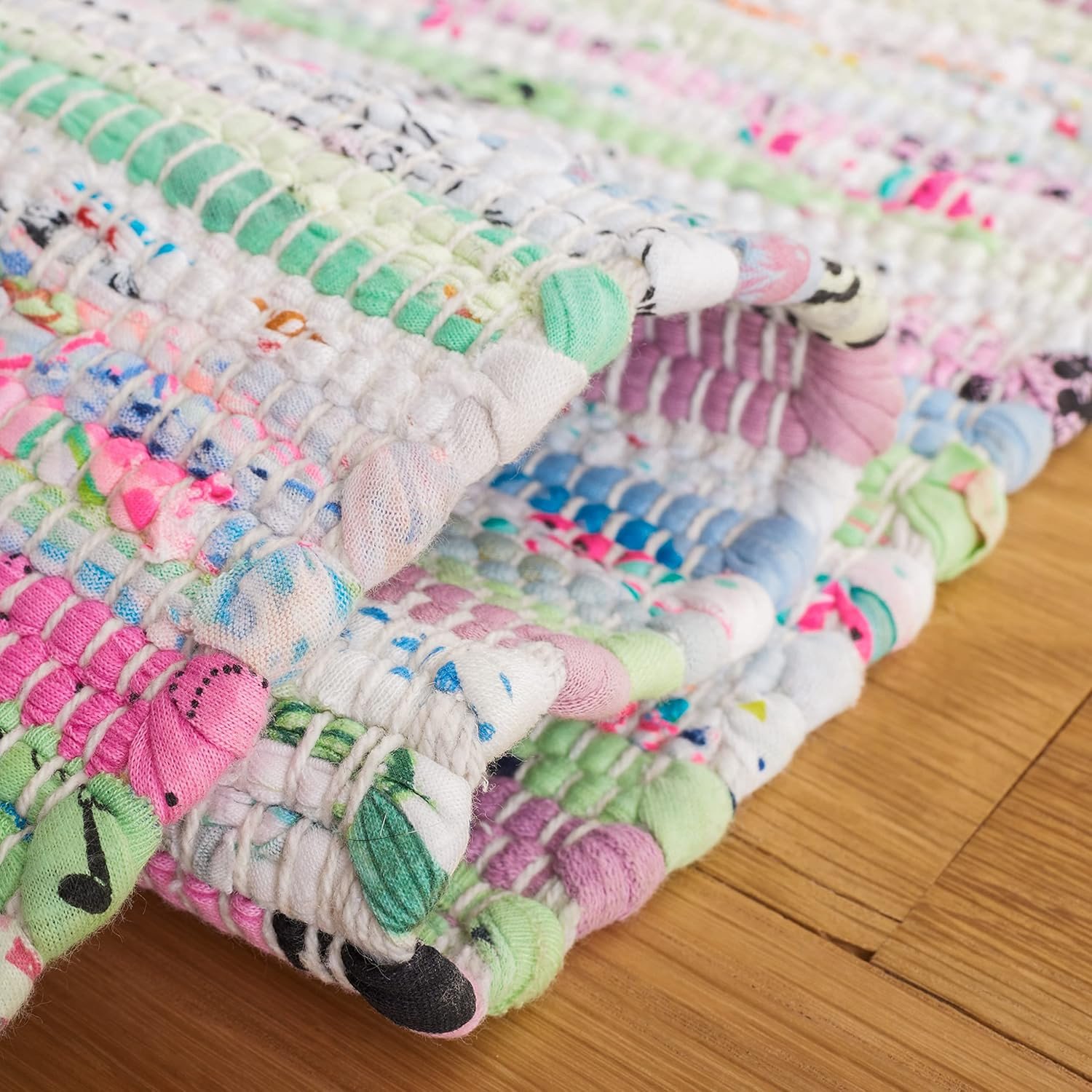 Handmade Boho Stripe Rag Rug – 9′ x 12′, Light Green, Perfect for High Traffic A