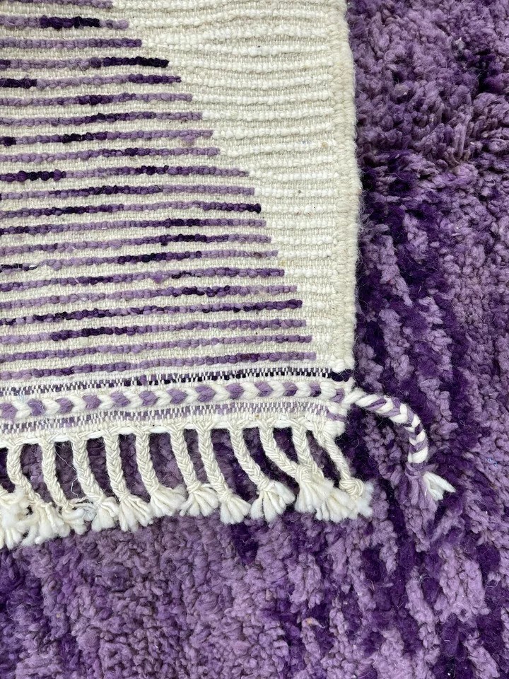 its Trending Hand med Moroccan rug Hand knotted, Beni Ourain rug, 100% soft wool