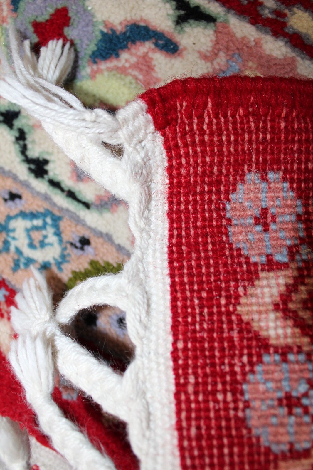 Handwoven Oriental Rug 107″ x 69″