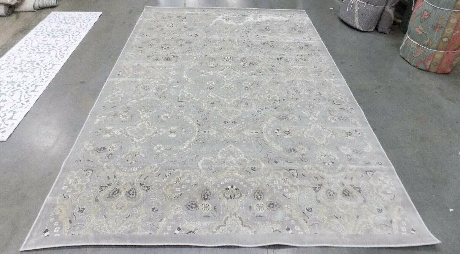 SILVER / BEIGE 6′-7″ X 9′-6″ Pressed Pile Rug,Reduced price 1172560739 PEG614Q-6