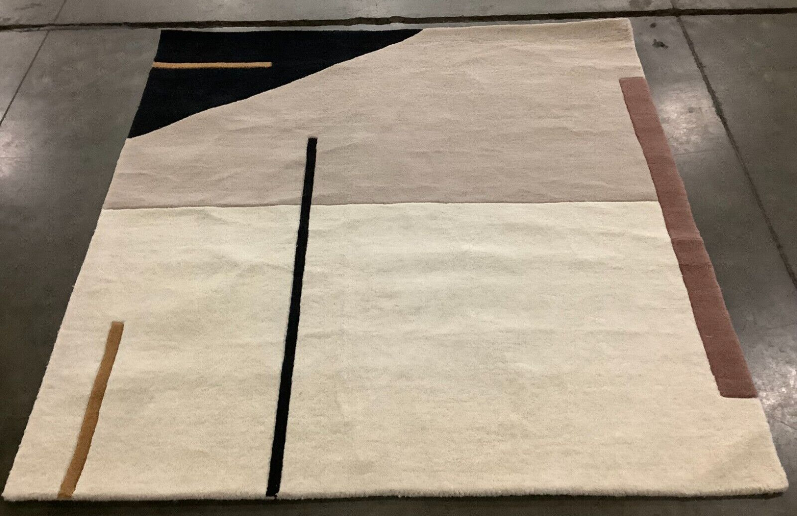 IVORY / BLACK 5′ X 5′ Square Flaw in Rug, Reduced Price 1172667308 FTV110A-5SQ