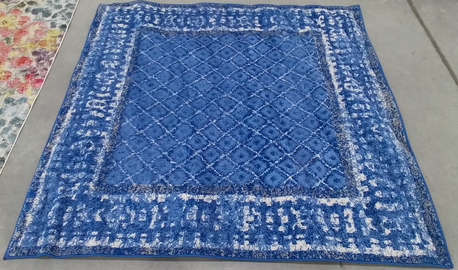 LBLUE / DARK BLUE 6′-0″ x 6′-0″ Flaw in Rug Reduced Price 1172771594 ADR110F-6SQ