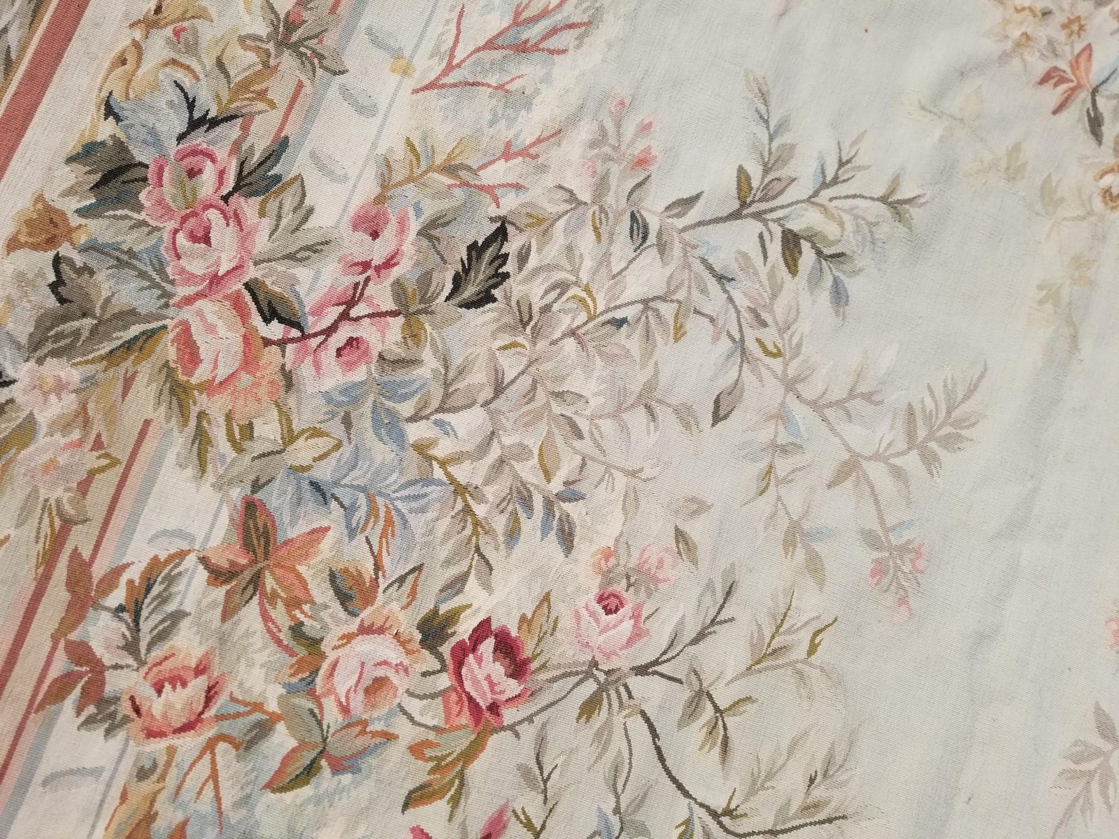 Antique French Aubusson Floral Medallion Wool Multicolor Rug 10.1×7.7ft