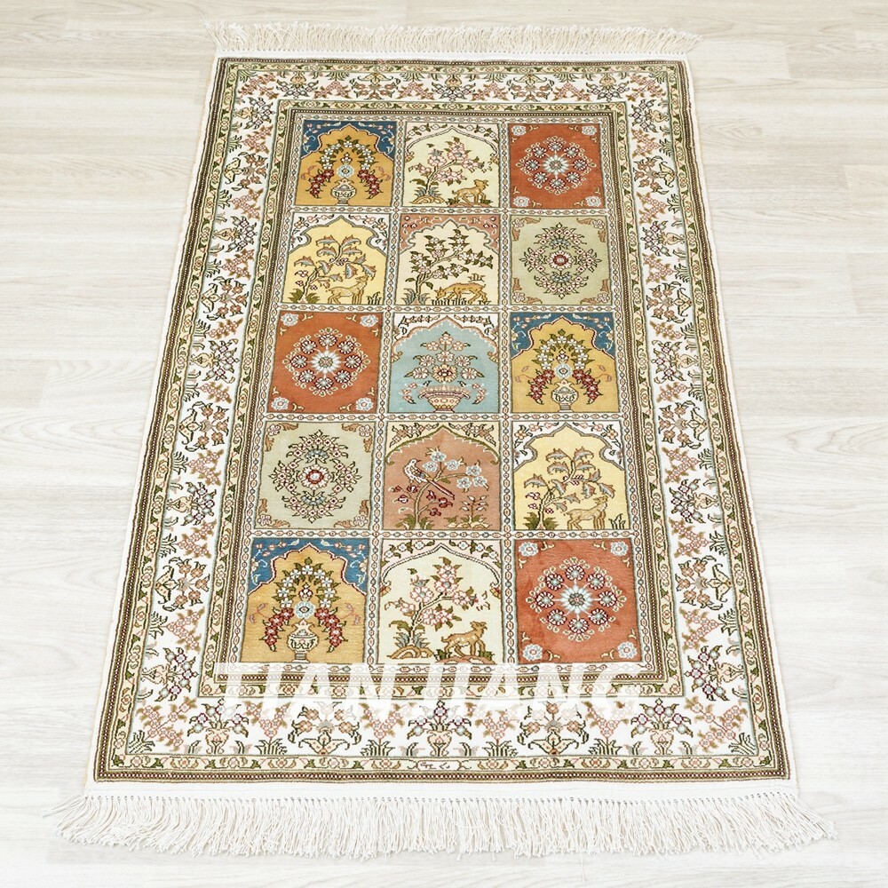 2.5’x4′ Handmade Silk Rug Antistatic Kid Friendly Durable Soft Carpet H171B