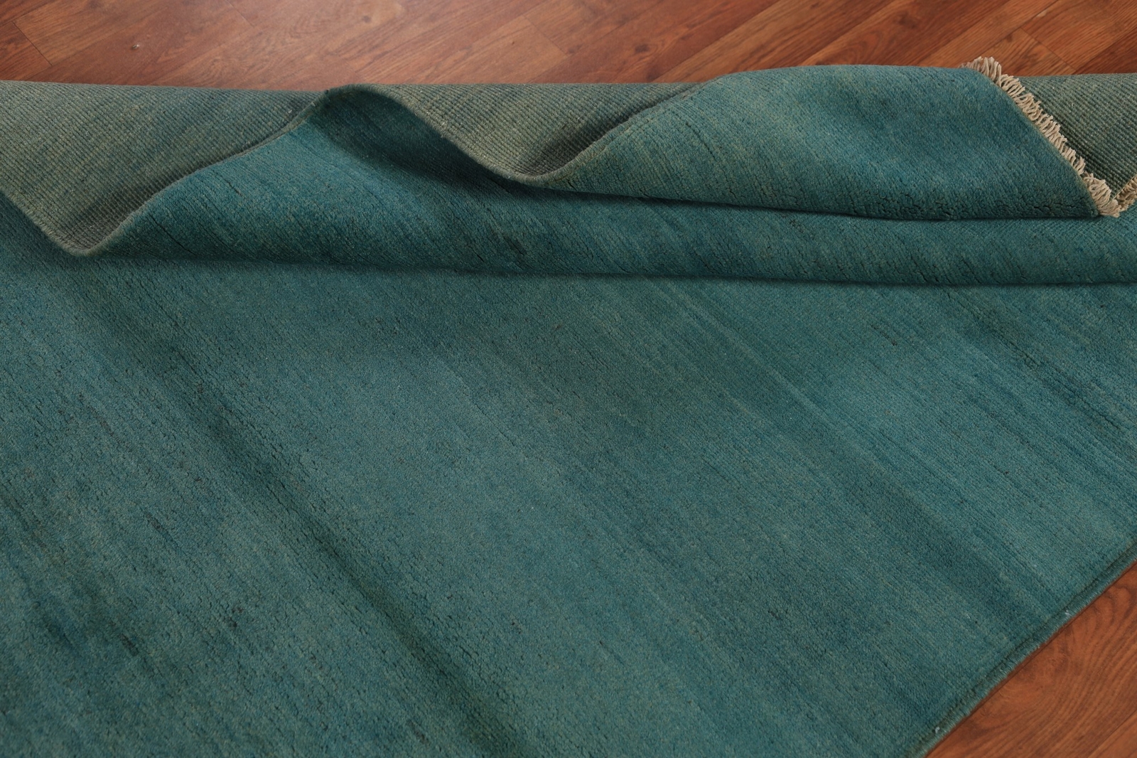 Versatile Gabbeh Solid Design Blue Wool Modern Foyer Rug Ideal for Any Room 4×6