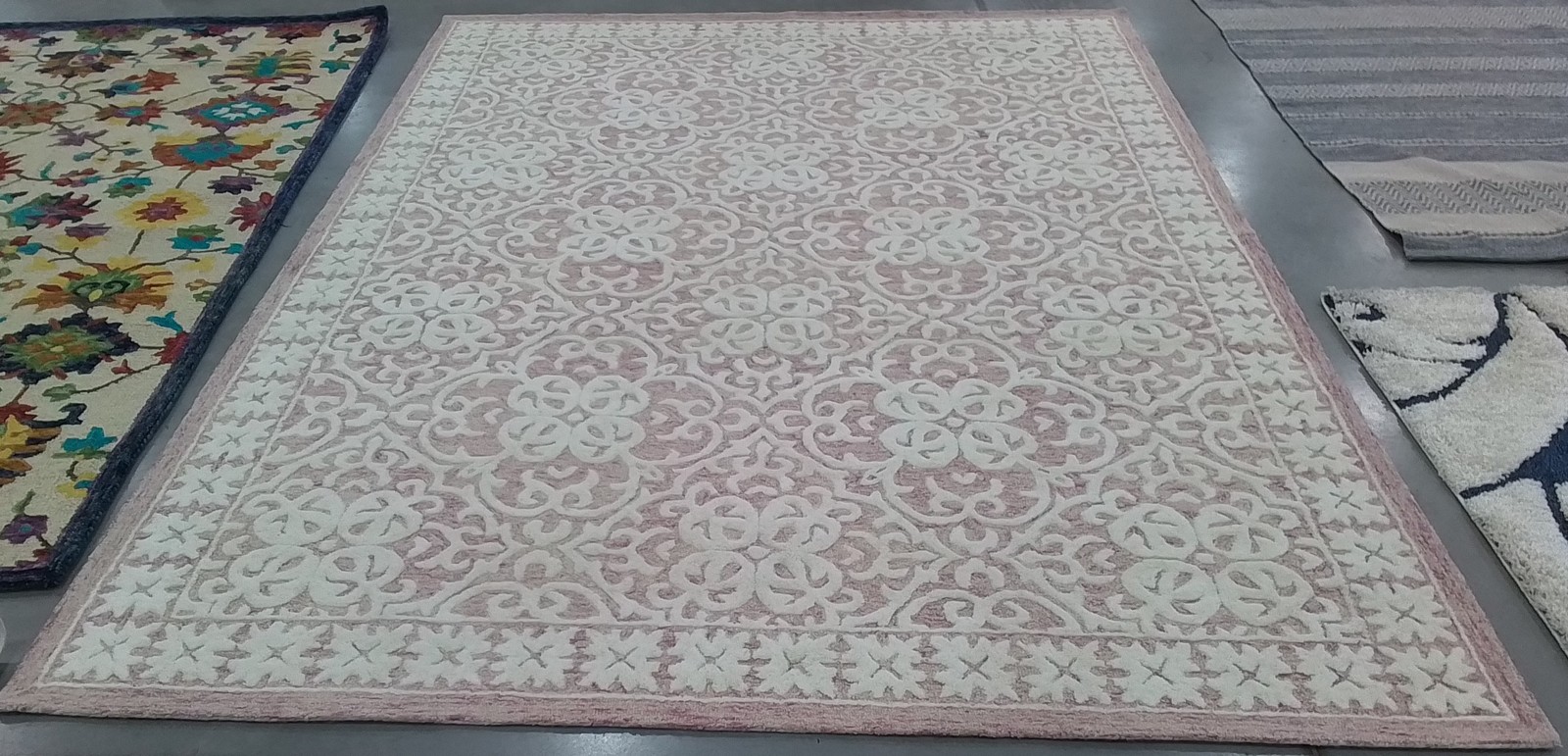 PINK / IVORY 8′-0″ x 10′-0″ Flaw in Rug, Reduced Price 1172796945 MET857U-8