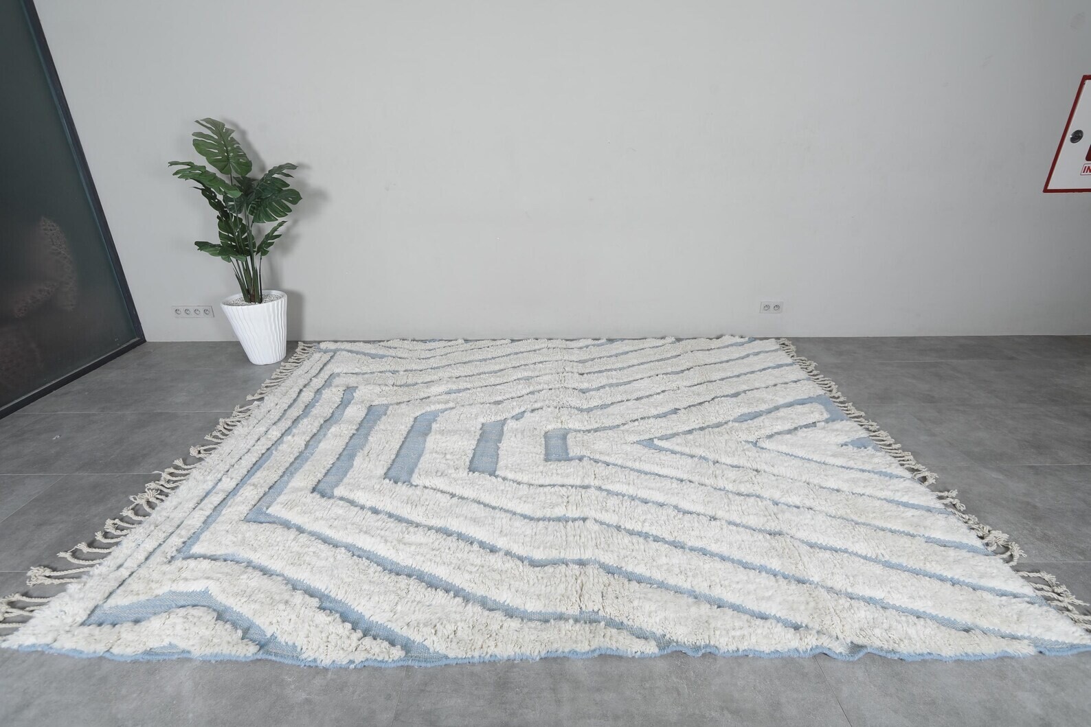 white moroccan rug, handmade berber Blue rug, beni ourain Blue Natural wool A1