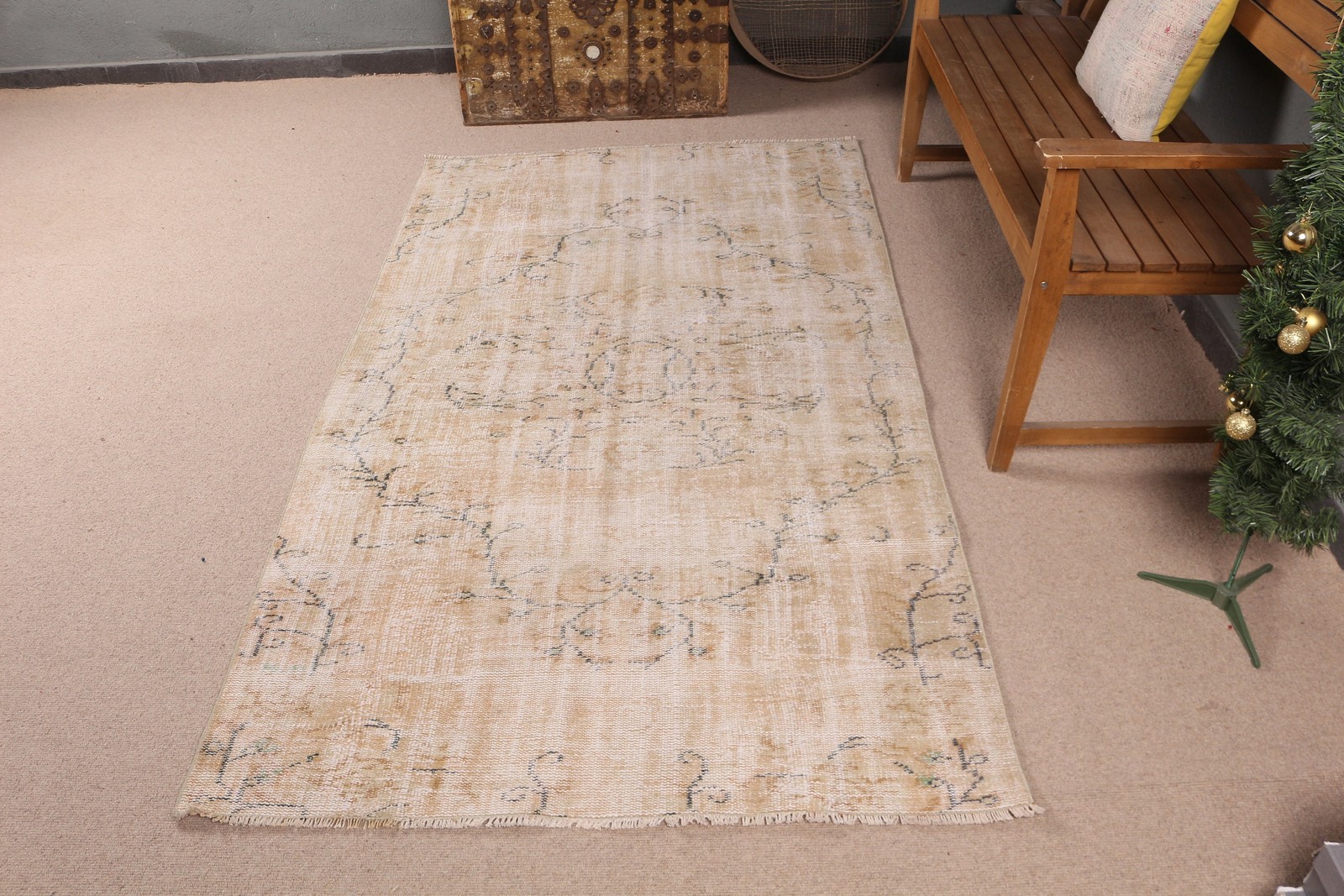 Turkish Rug, 4×6,9 ft Vintage Rug, Brown Polka dot Wool Rug