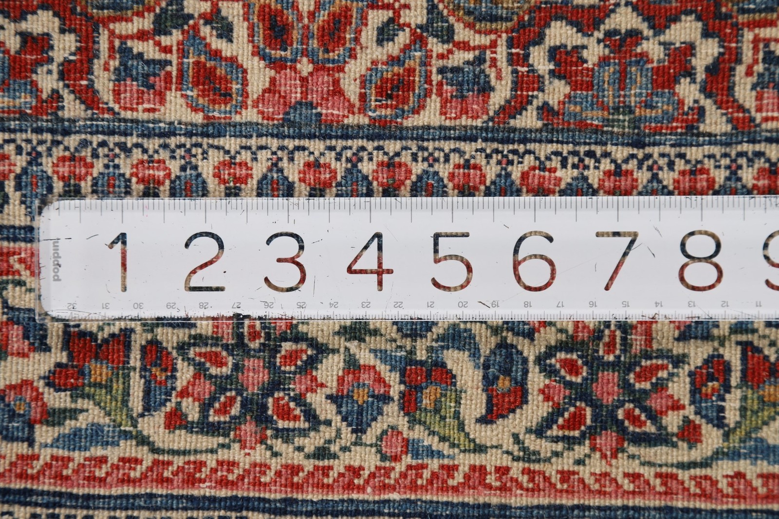 Antique Floral Accent Rug 4×6 Hand-knotted Wool Traditional Style for Any Room
