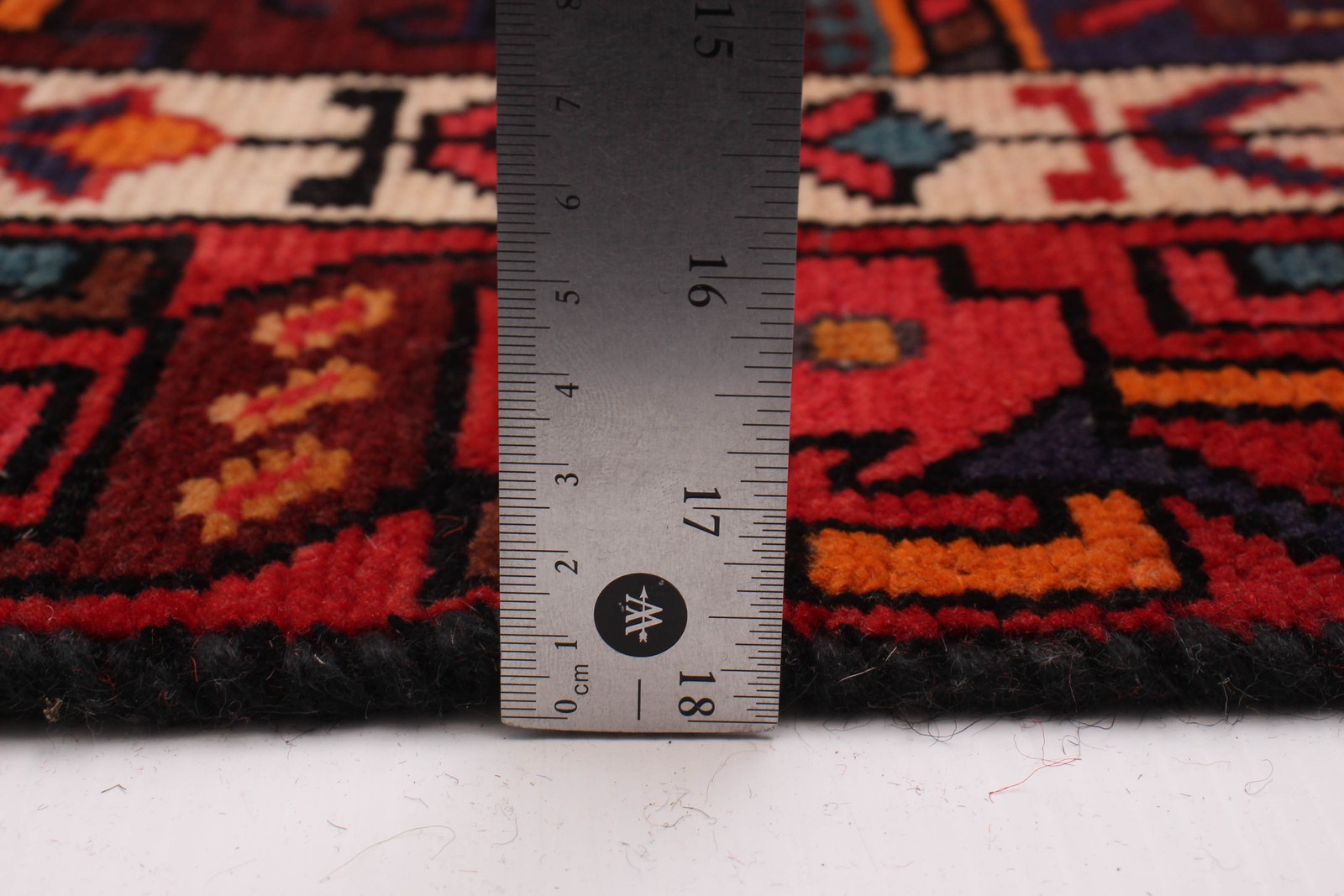 Vintage 4’4″ x 9’9″ Traditional Hand Knotted Vegetable Dye Wool Area Rug