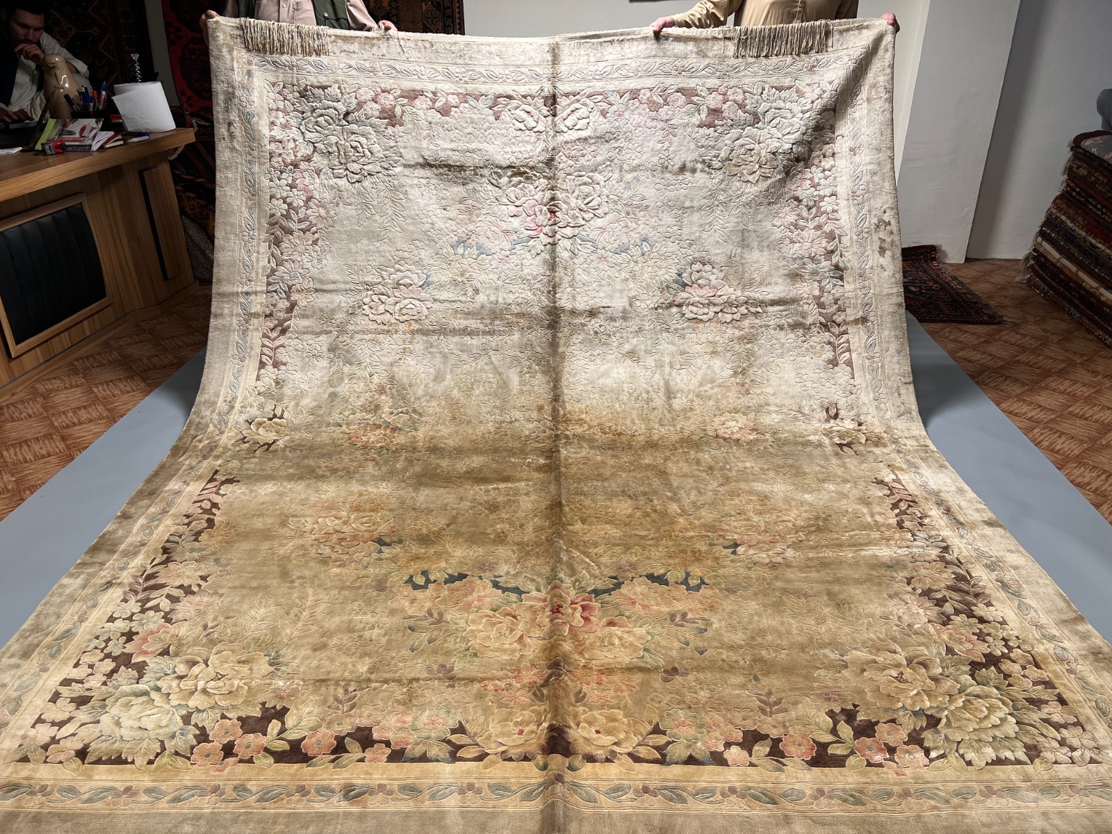 8×10 Luxury Chinese Floral Silk Rug Vintage Beige Ivory Art Deco Style Handmade.
