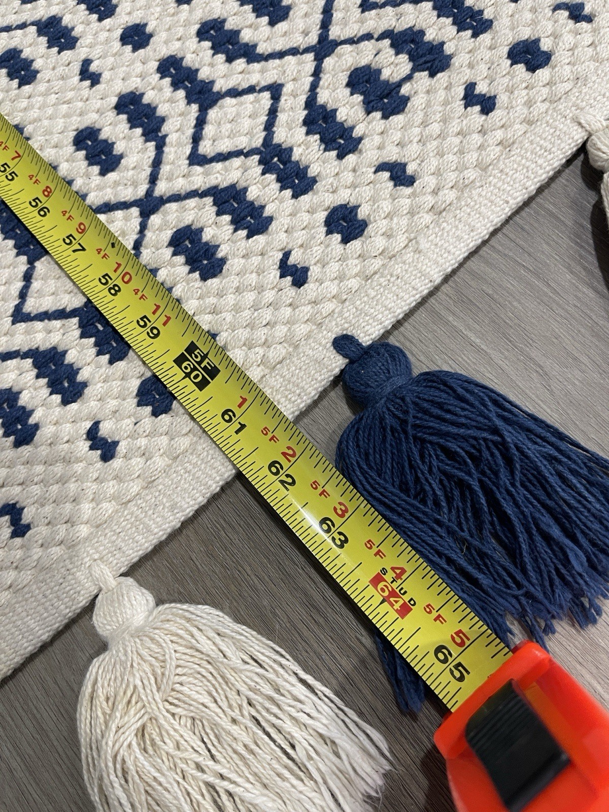 Pottery Barn handwoven Tassel Tribal Cotton area rug size 3×5 blue ivory cream