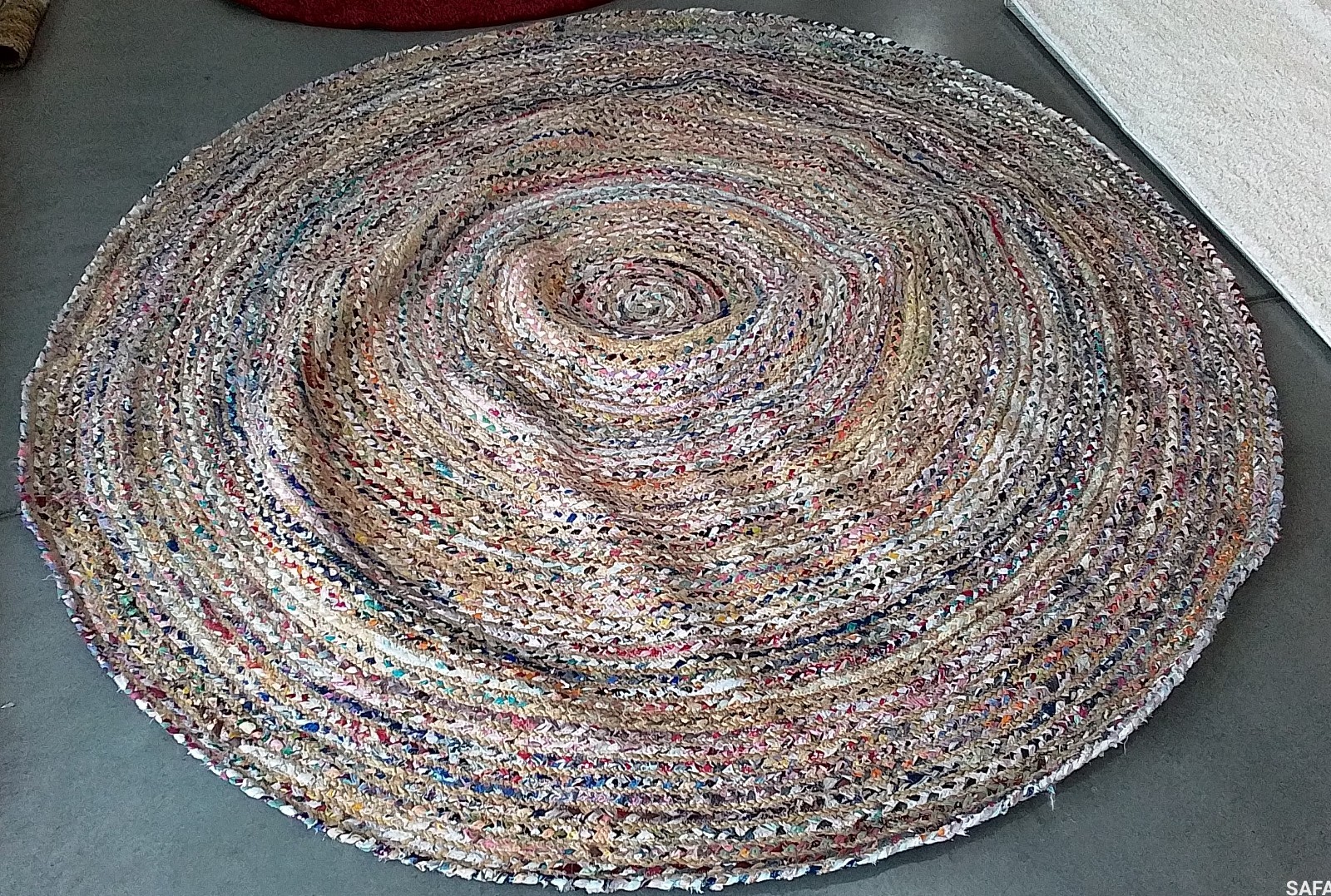 BEIGE / MULTI 8′-0″ x 8′-0″ Flaw in Rug, Reduced Price 1172779325 CAP202B-8R