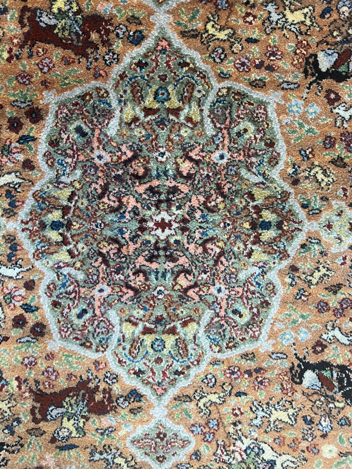 5’9″ x 9’1″ Karastan Hunting Design Oriental Rug – Full Pile – Made in USA